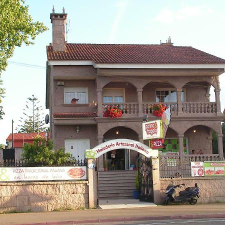 Piso Chalet En Playa Samil Vigo Exteriör bild